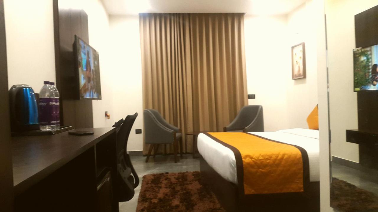 Hotel Aksh Inn Jaipur Dış mekan fotoğraf